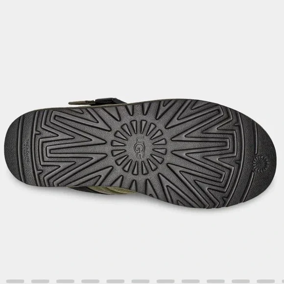 Ugg Brunel SnapBack